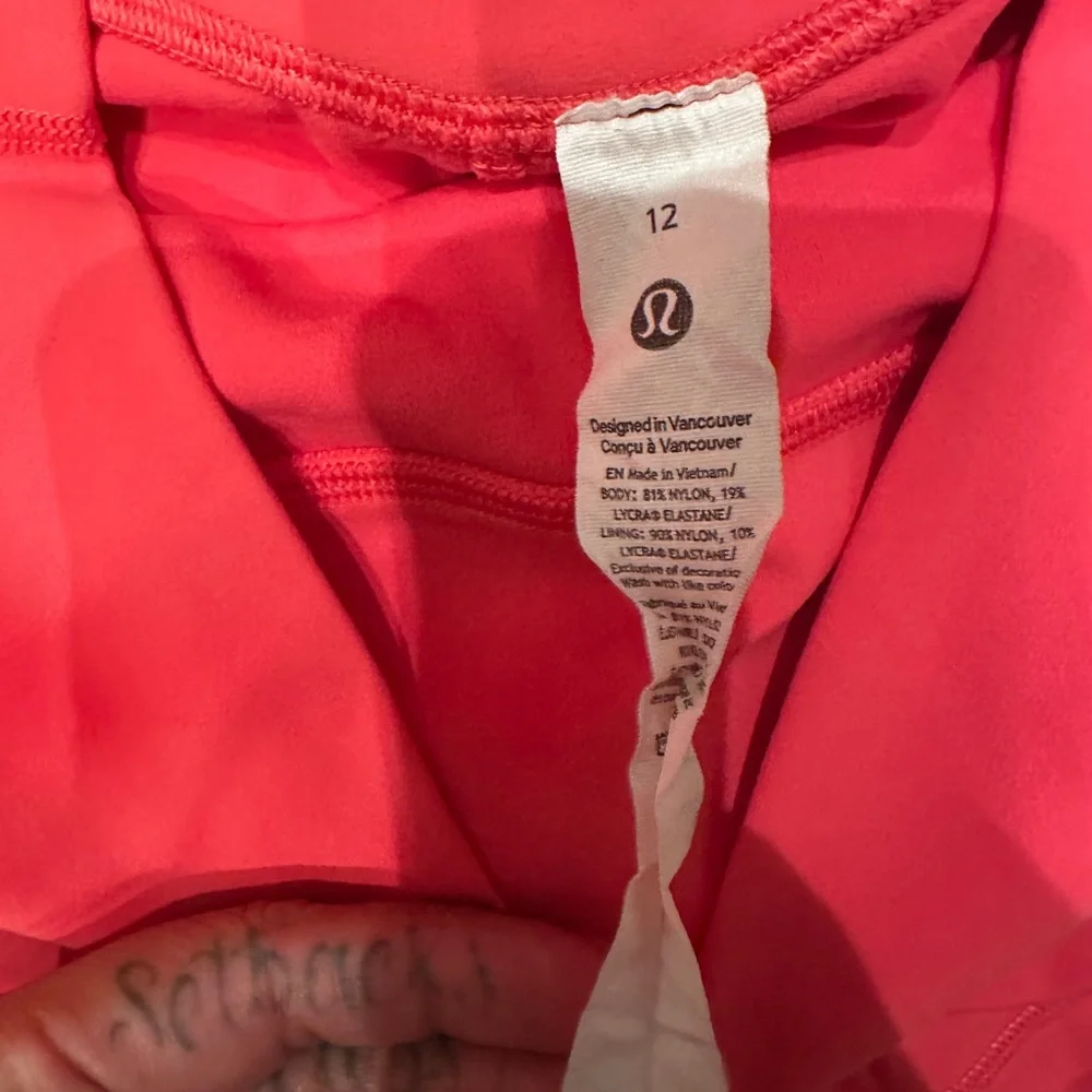 Lululemon Athletica Sports Bra and Shorts Set - Picture 4 of 4